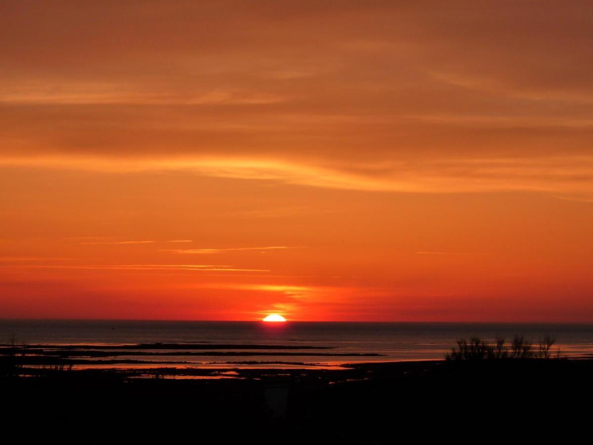 Hotel De La Petite Plage Saint-Georges-d'Oleron Dış mekan fotoğraf